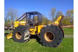 John Deere 440D  Skidder